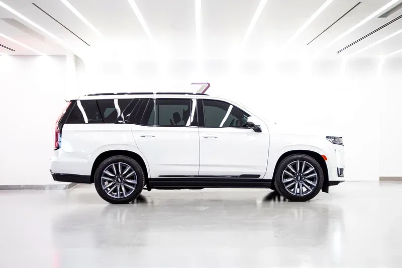 كاديلاك اسكاليد 2021